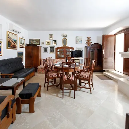 Villa Balarin - Five Bedroom With Terrace And View