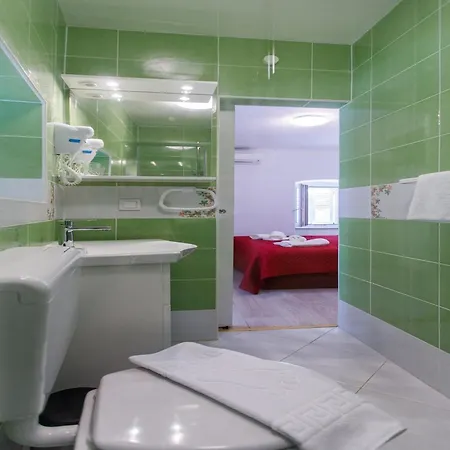 Villa Balarin - Five Bedroom With Terrace And View *