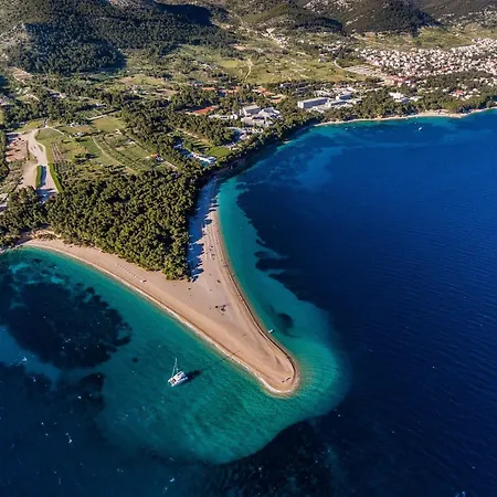 Villa Balarin - Five Bedroom With Terrace And View